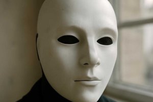 8 домашних масок для волос с понятным составом и рабочим уходом