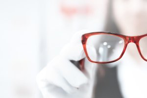 Выбор медицинских очков для коррекции зрения